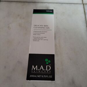 M.A.D Skincare Extract Aloe Vera Delicate Skin Cleansing Gel NEW